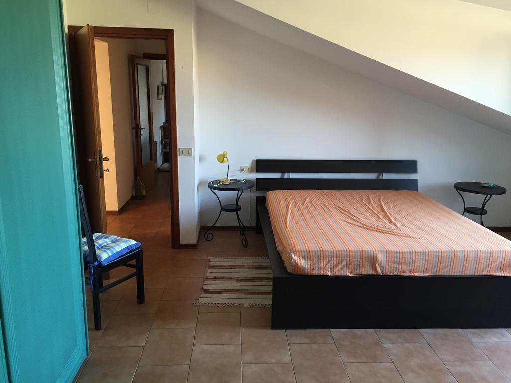 Mansarda Mare Leilighet Altidona Rom bilde